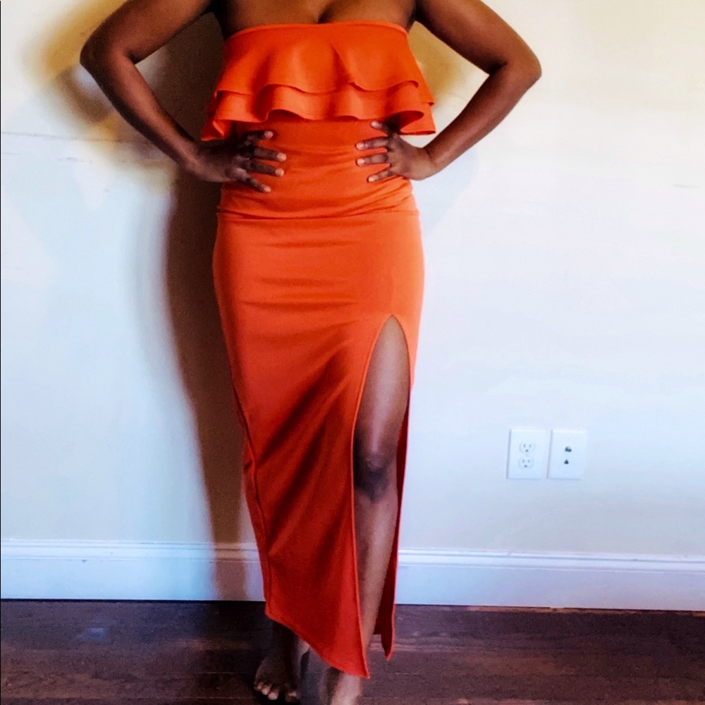 Dress - Picture 2 of 4